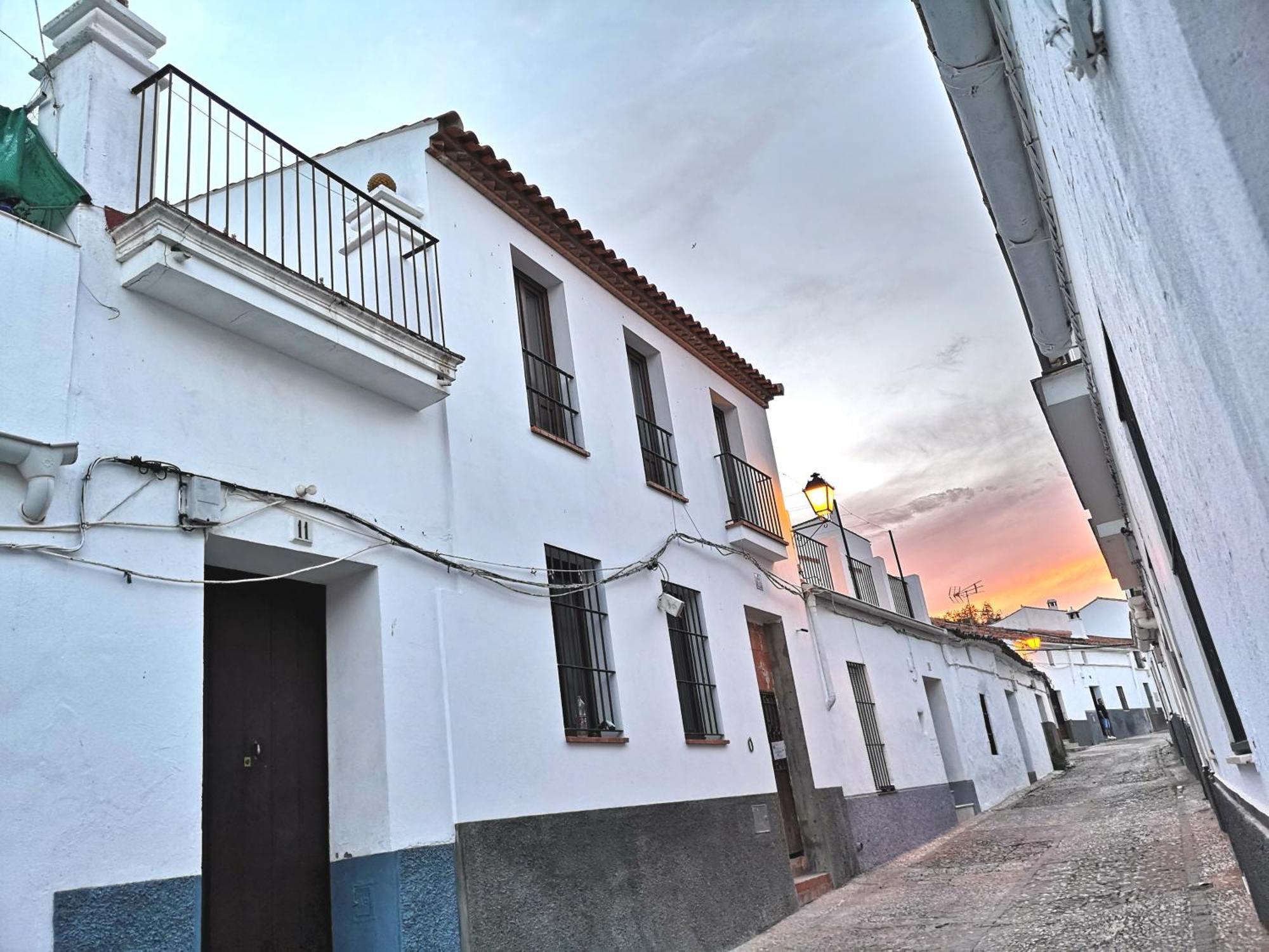 Casa Centenaria Con Encanto Zufre Eksteriør billede