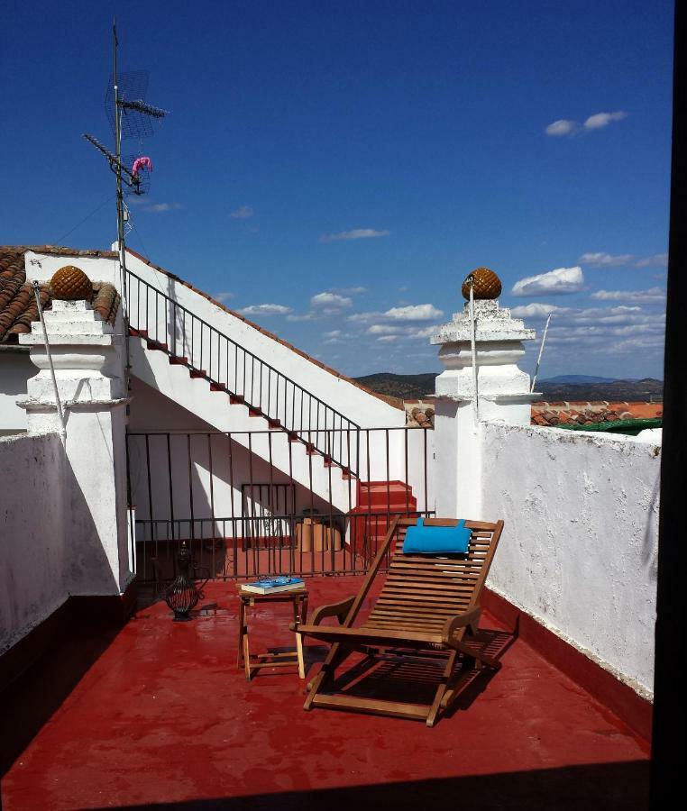 Casa Centenaria Con Encanto Zufre Eksteriør billede