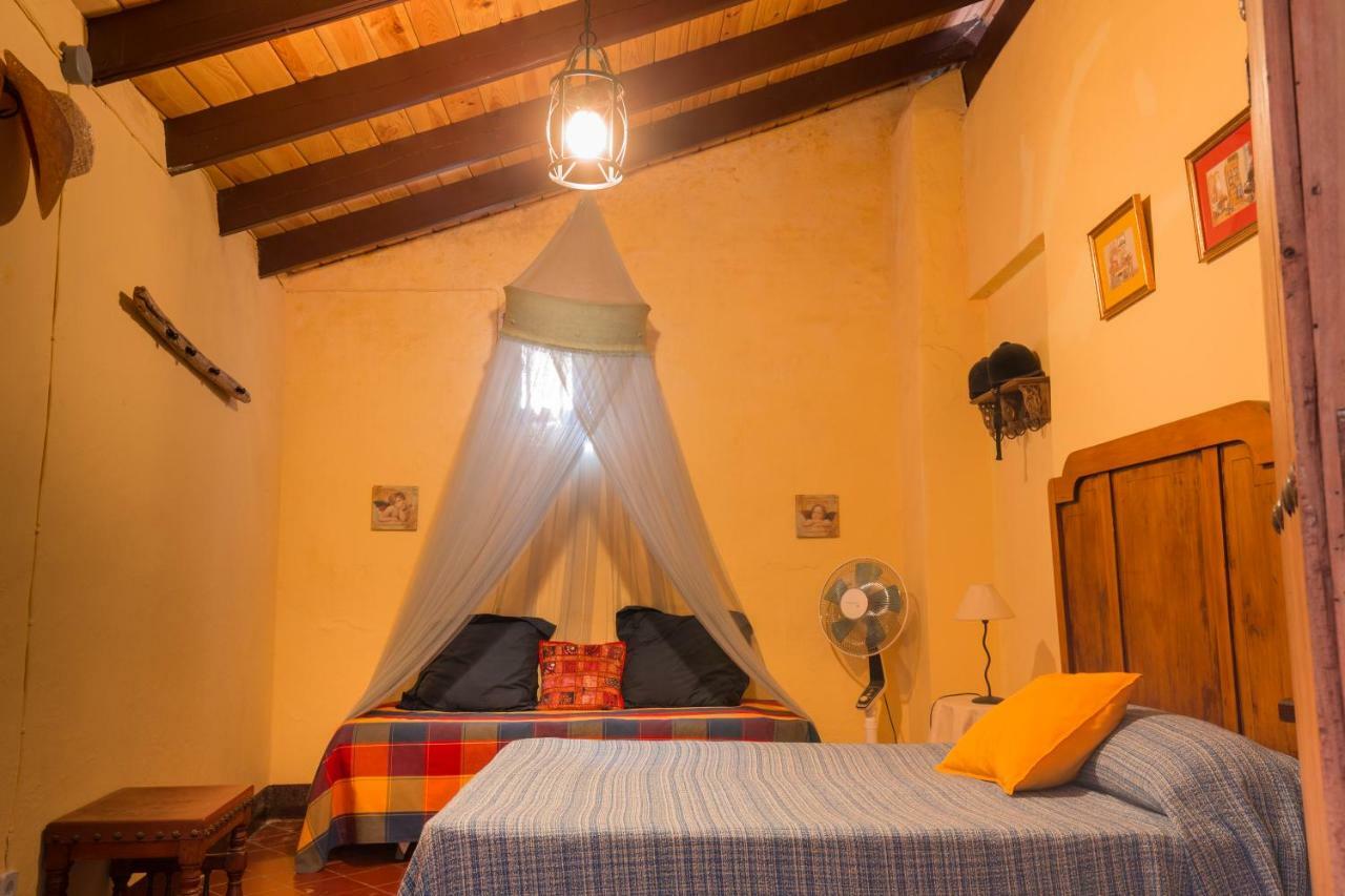 Casa Centenaria Con Encanto Zufre Eksteriør billede